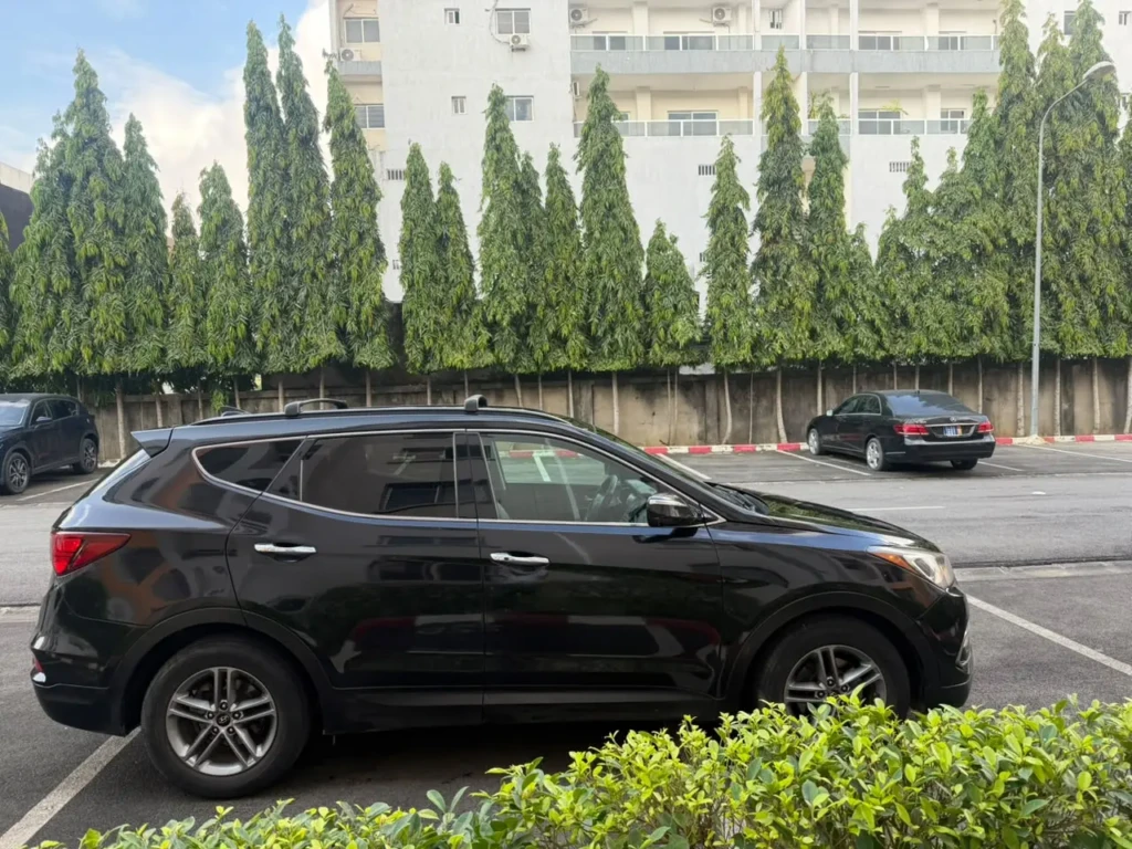 Hyundai Santa Fé à vendre Abidjan - Voiture Côte d'Ivoire