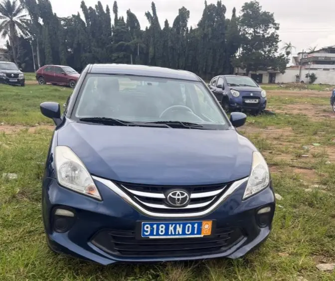 Toyota Starlette à vendre Abidjan - Voiture Côte d'Ivoire