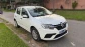 Renault sandero à vendre Abidjan - Voiture Côte d'Ivoire