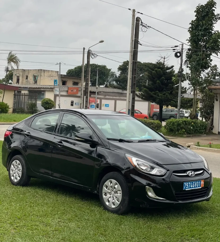 Hyundai Accent à vendre Abidjan - Voiture Côte d'Ivoire