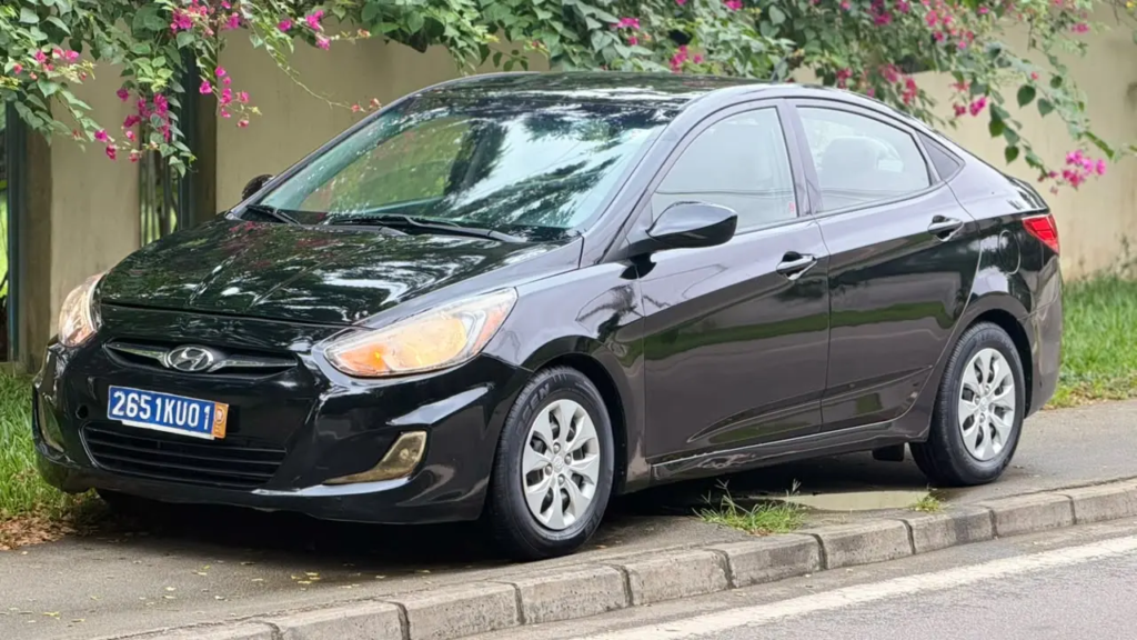Hyundai Accent à vendre Abidjan - Voiture Côte d'Ivoire