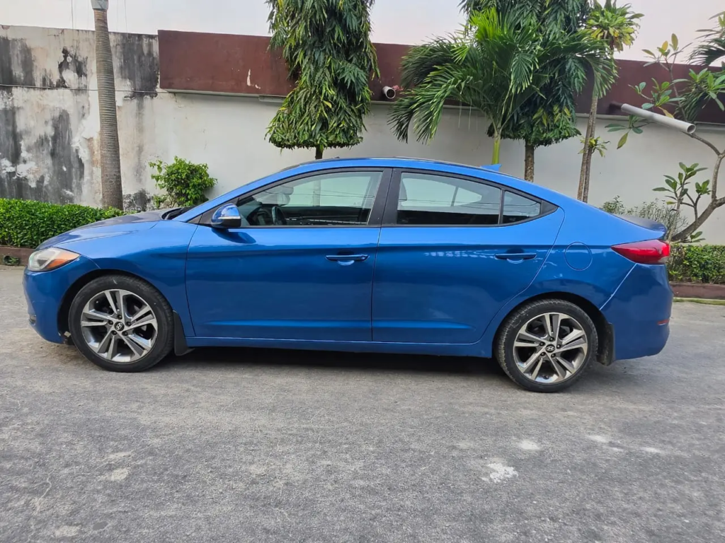 Hyundai Elantra à vendre Abidjan - Voiture Côte d'Ivoire
