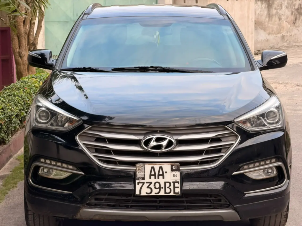 Hyundai Santa Fé à vendre Abidjan - Voiture Côte d'Ivoire