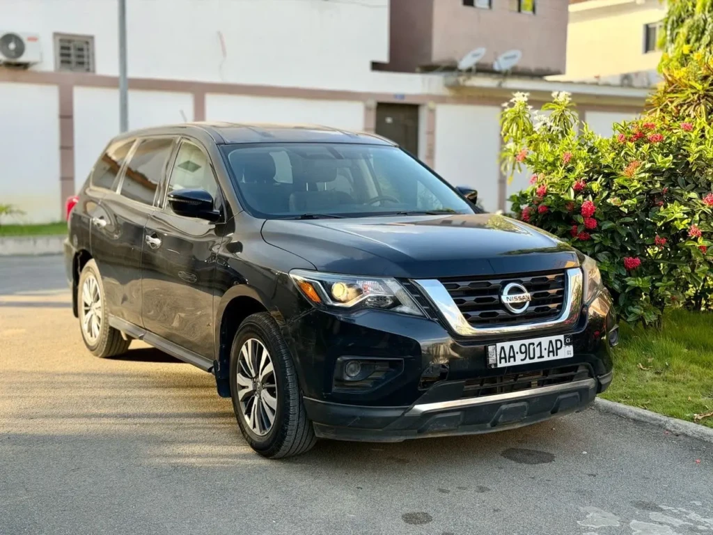 Nissan PATHFINDER à vendre Abidjan - Voiture Côte d'Ivoire