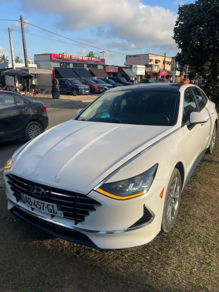Hyundai Sonota à vendre Abidjan - Voiture Côte d'Ivoire