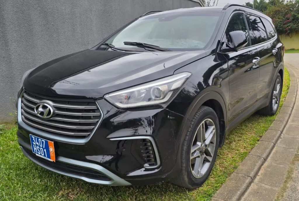 Hyundai Santafe à vendre Abidjan - Voiture Côte d'Ivoire