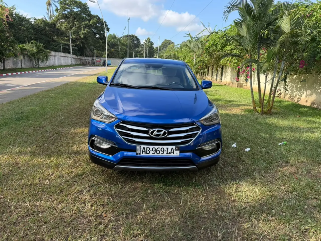 Hyundai Santafe à vendre Abidjan - Voiture Côte d'Ivoire