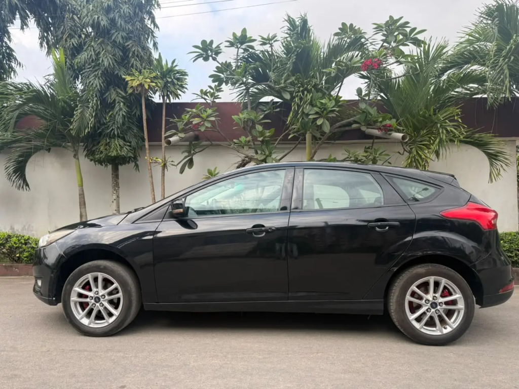 Ford Focus à vendre Abidjan - Voiture Côte d'Ivoire