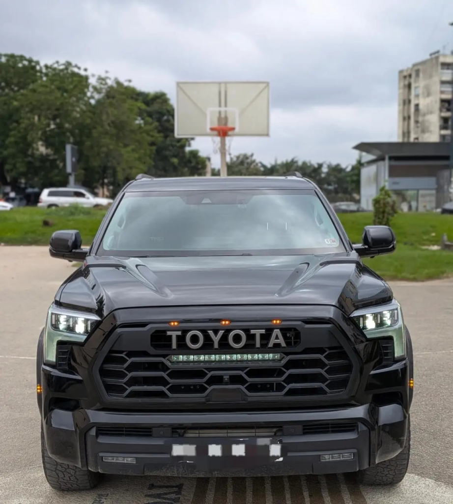 Toyota SEQUOAI à vendre Abidjan - Voiture Côte d'Ivoire