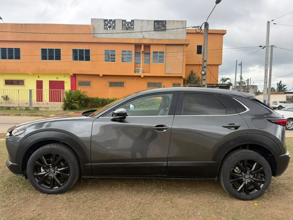 Mazda cx-30 à vendre Abidjan - Voiture Côte d'Ivoire