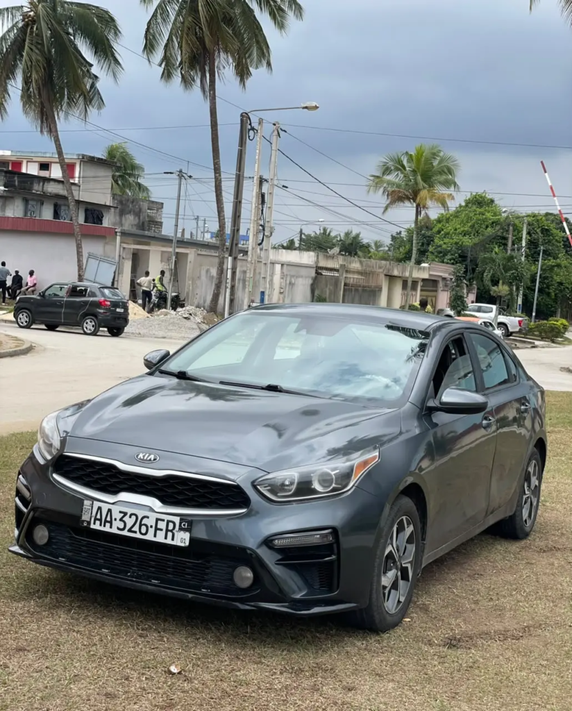 Kia Forte à vendre Abidjan - Voiture Côte d'Ivoire