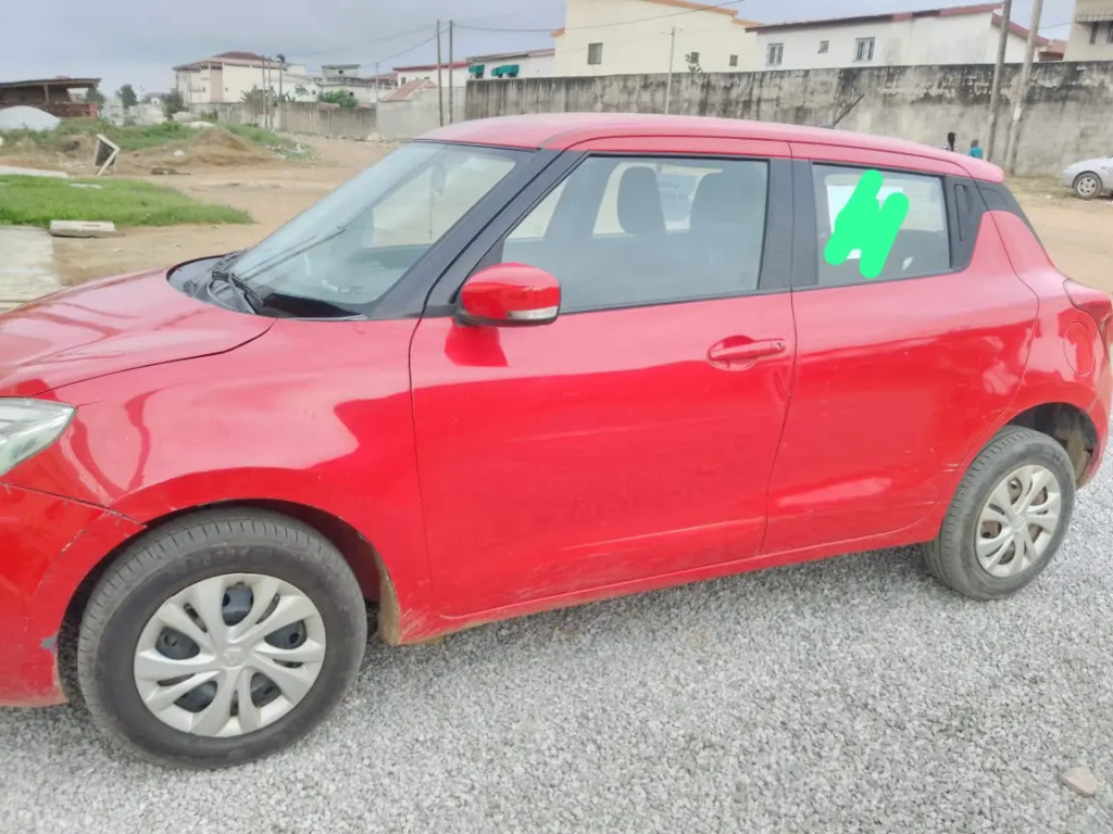 Suzuki Swift à vendre Abidjan - Voiture Côte d'Ivoire