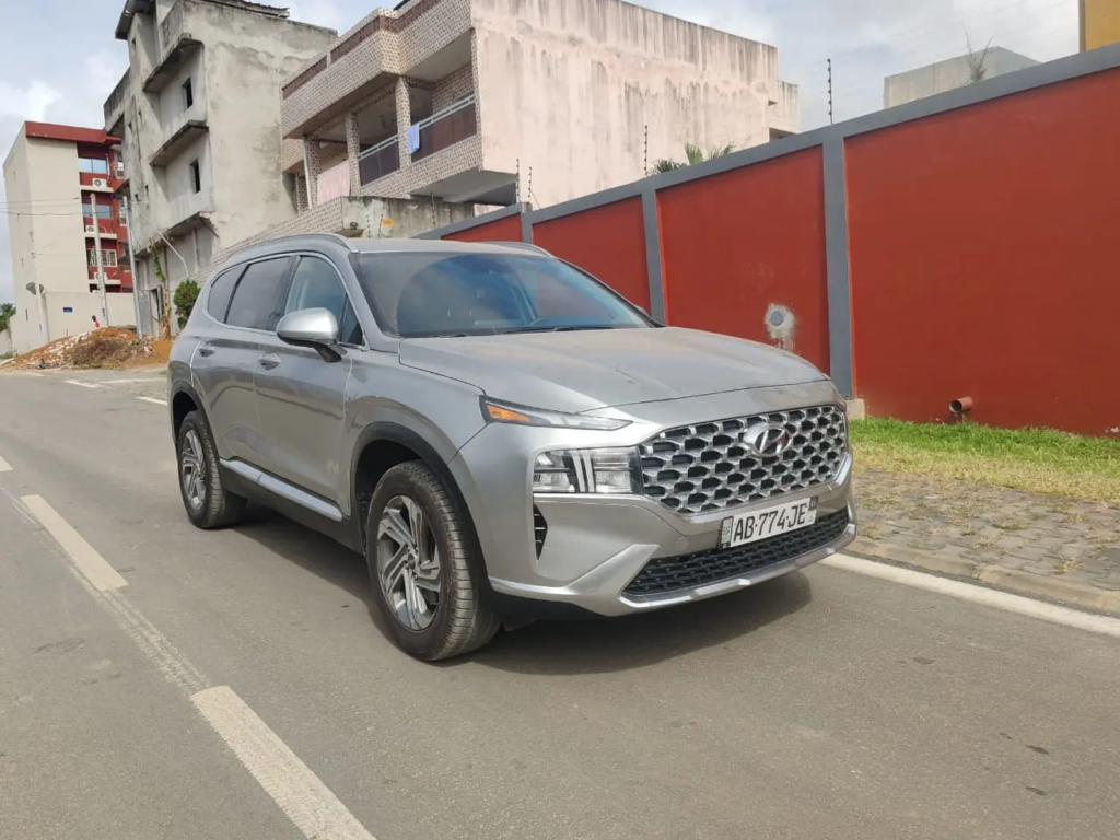 Hyundai Santa Fé à vendre Abidjan - Voiture Côte d'Ivoire