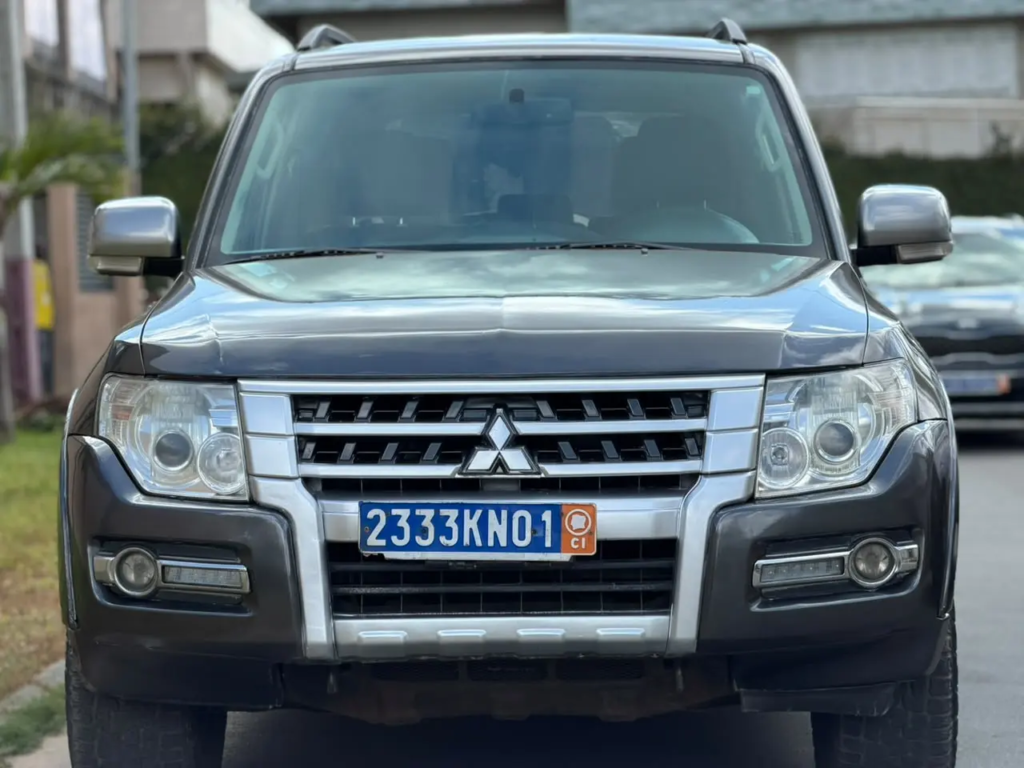 Mitsubishi Pajero à vendre Abidjan - Voiture Côte d'Ivoire